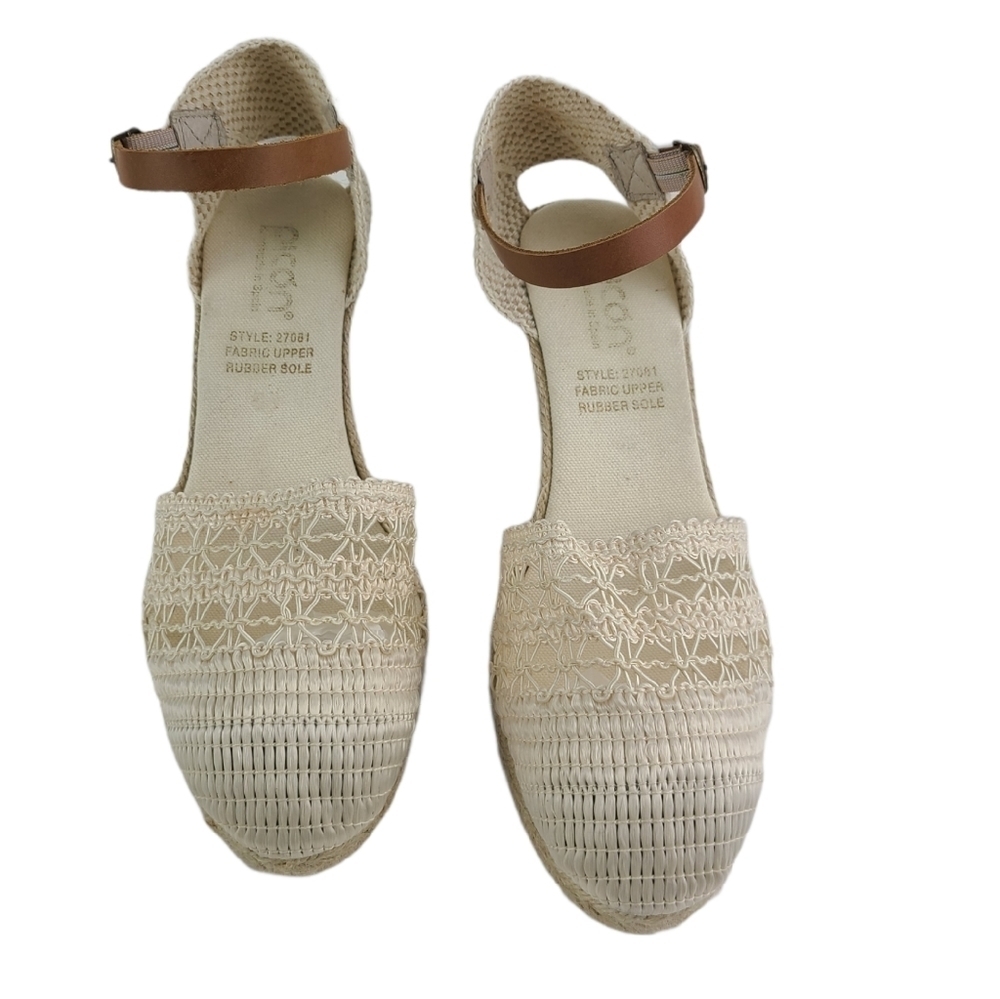 Picon Espadrille Ivory Wedge Sandals Size 40